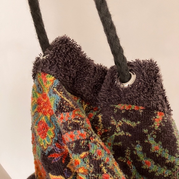 SHAN TERRYCLOTH BEACH BAG - Picture 15 of 16